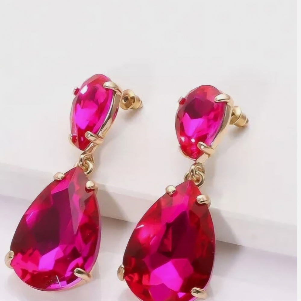 Beautiful Rhinestone Tear Drop Earrings in Rich Fushia (pink]. 1.5"